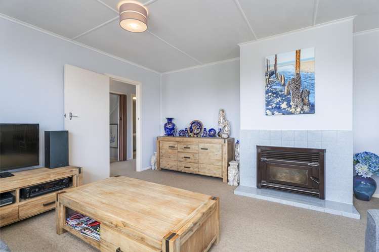 293 Main Road Tairua_17