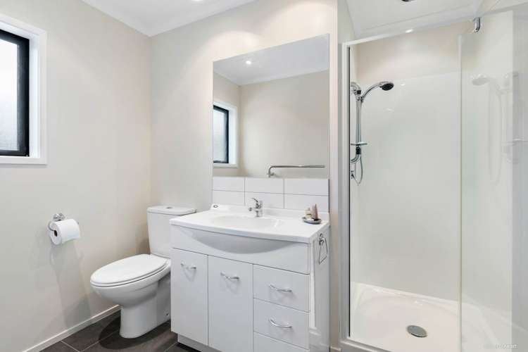 1359 East Coast Road Whakatiwai_16