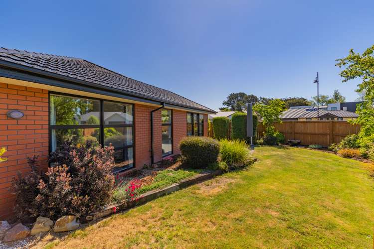 26 Euphrasie Drive Aidanfield_13