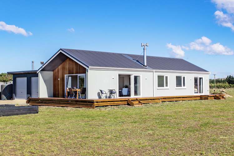 86 Racecourse Road Amberley_7