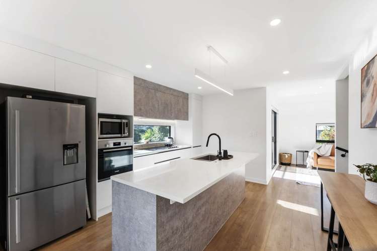 6D Oaktree Avenue Browns Bay_6
