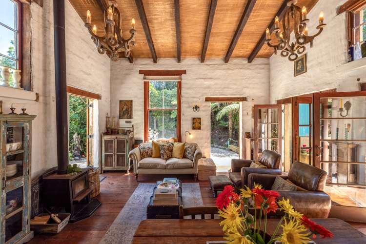 21 Te Makiri Road Onetangi_7