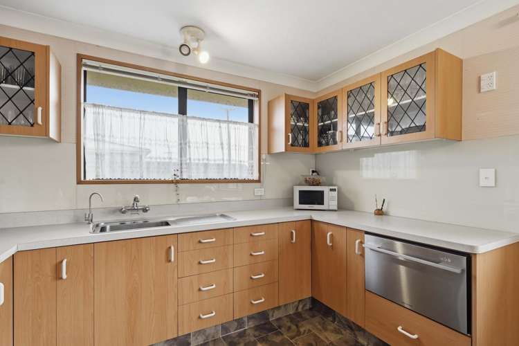 37 Renfrew Street_5