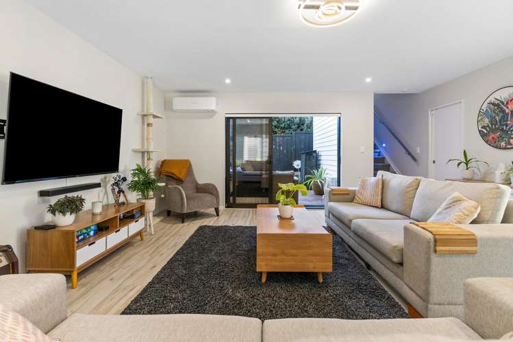 3C Springbank Lane Te Atatu Peninsula_3