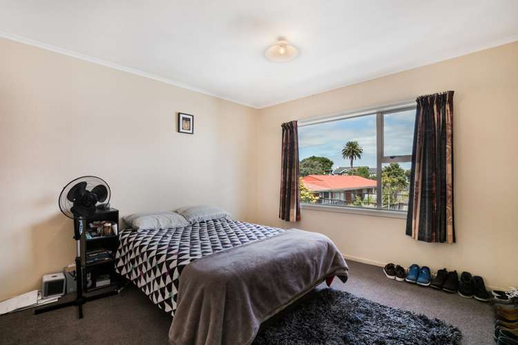 7/83 Moana Avenue One Tree Hill_4