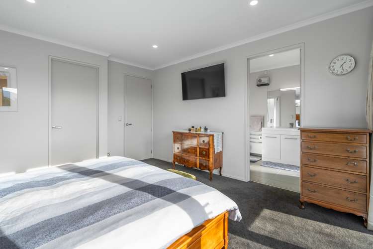 10 Northside Drive Waikiwi_12