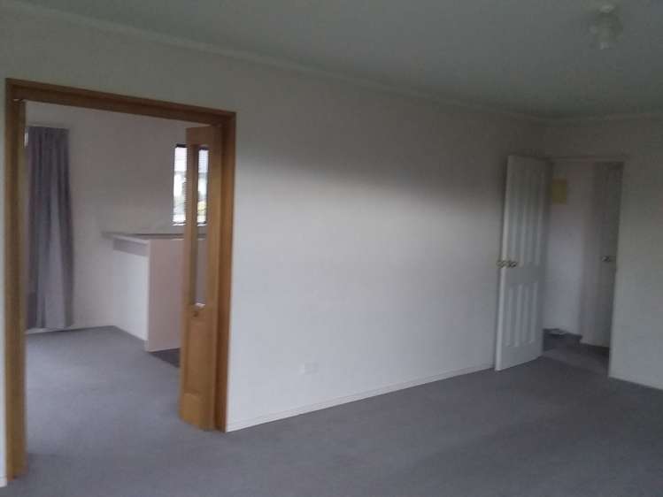 82 Aldinga Avenue Stoke_6