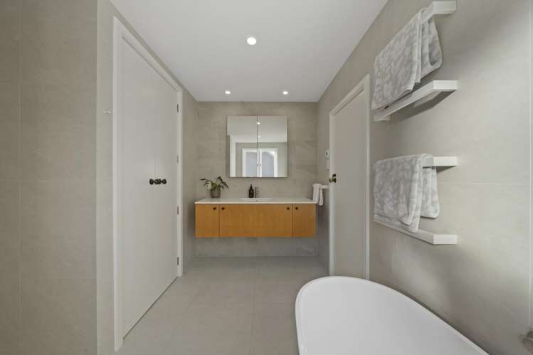 58 Wainui Avenue Point Chevalier_8