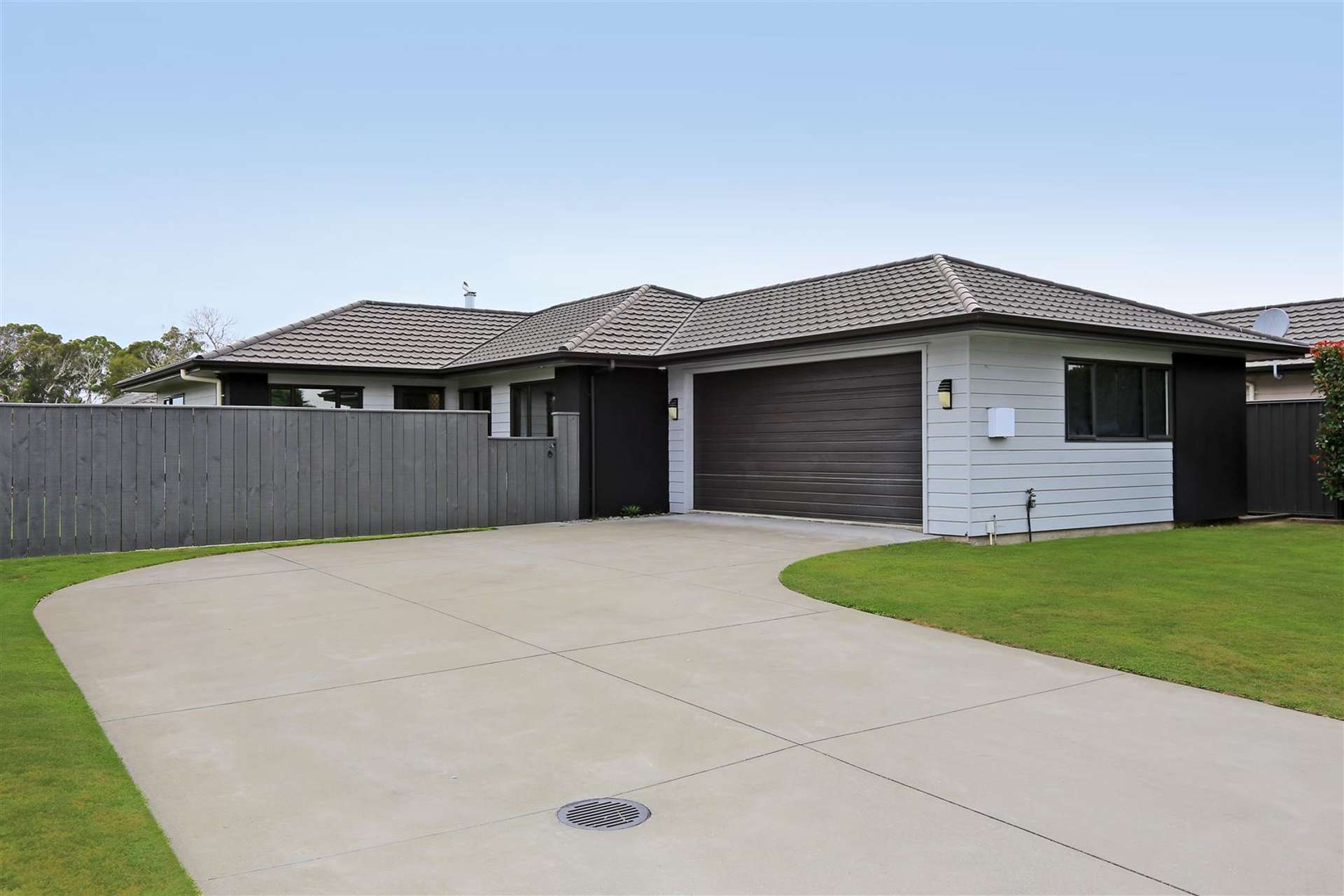 3 Chatham Mews Flaxmere_0