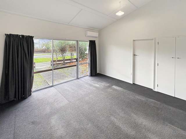 2/80 Russell Street 10930_1