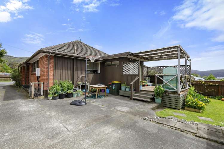 13 Wilkie Crescent Naenae_17