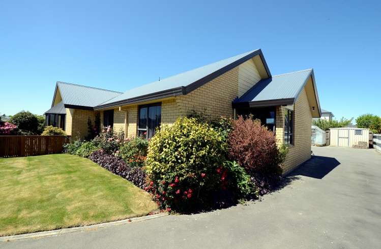 5 Falcon Drive Allenton_8