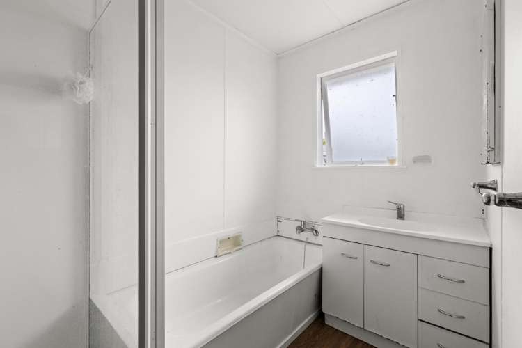 41 Liverpool Crescent Tamatea_11