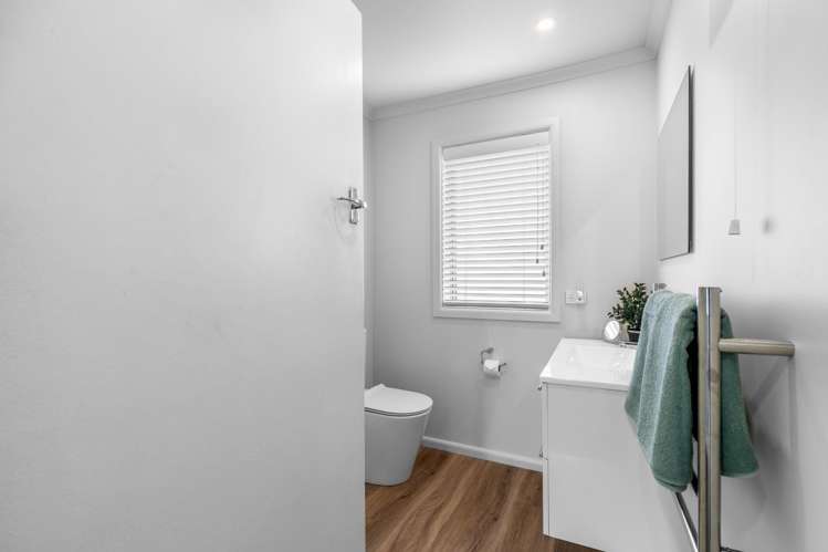 77 Stobo Street Grasmere_13