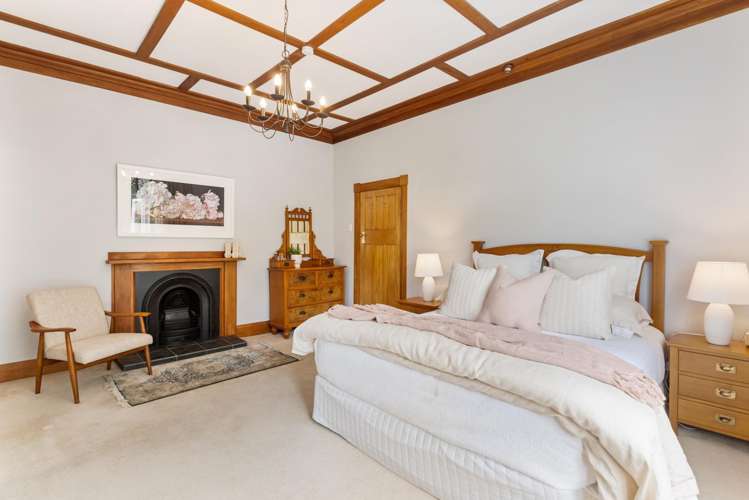 13 Golf Road Epsom_9