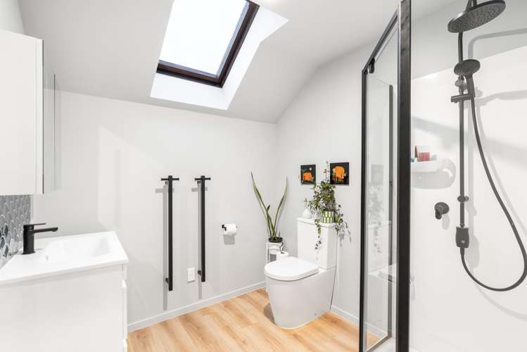 2/122 Tennyson Street Beckenham_7