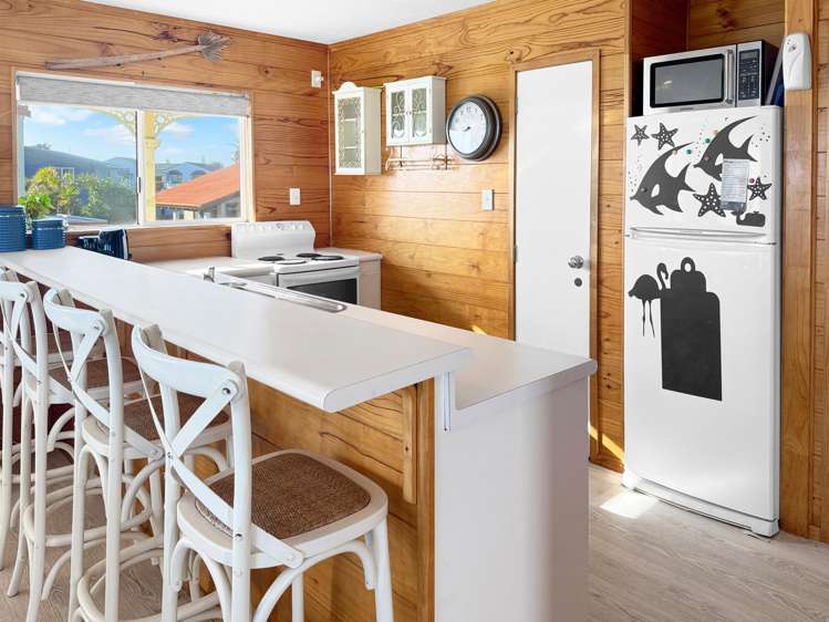 114 Ocean Road Ohope_10