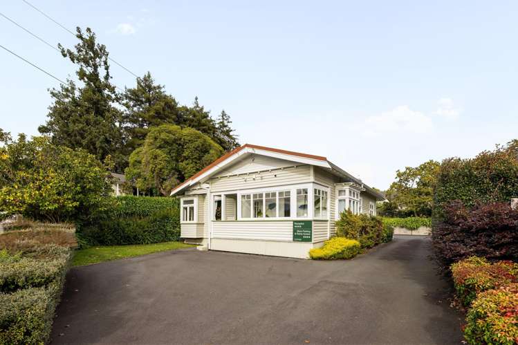 23 Ruakiwi Road Hamilton Lake_34
