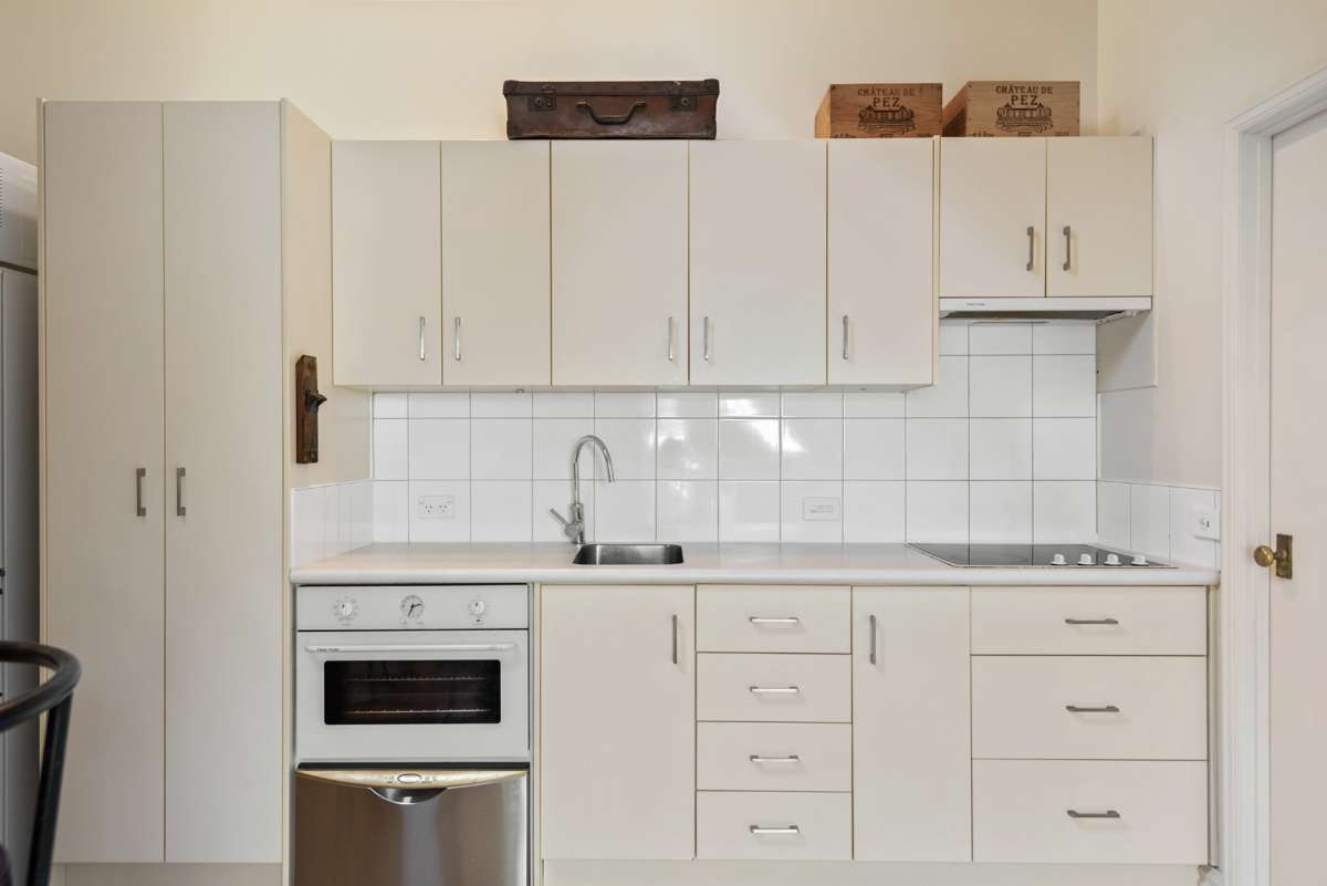 3B/27 Falcon Street_4