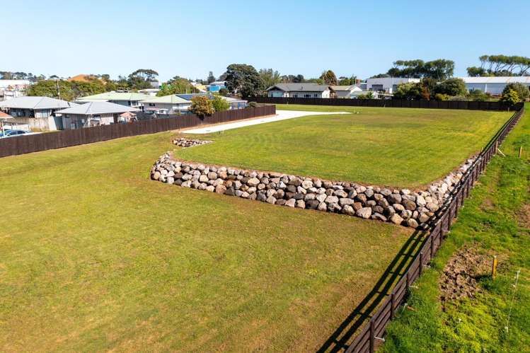 92 Mould Street Waitara_6