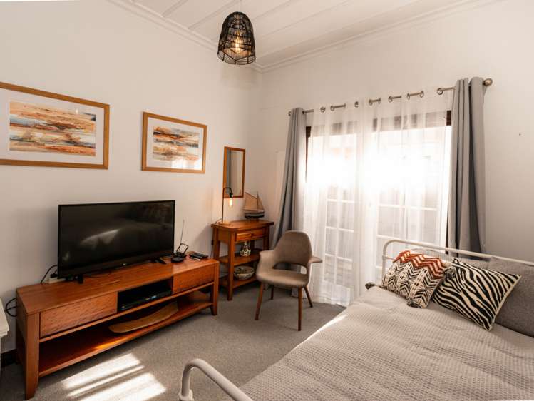 47 Railway Row Ohakune_11