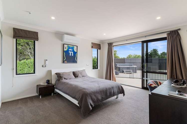 1 Coach Road Kingseat_20