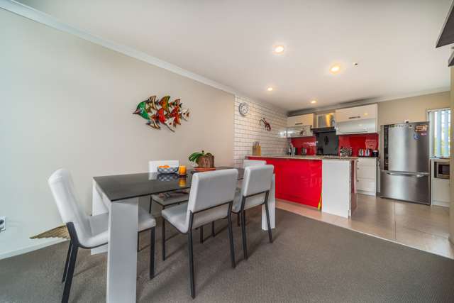 12/46 Carlos Drive Flat Bush_4