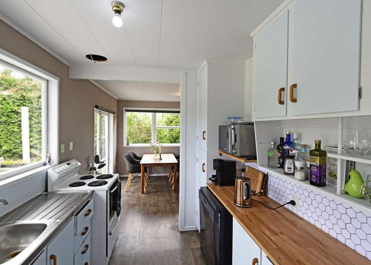 17 Pakiri Road Leigh_10