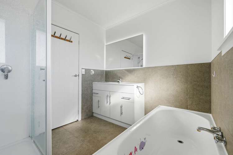 127 Ennis Avenue Pakuranga Heights_19