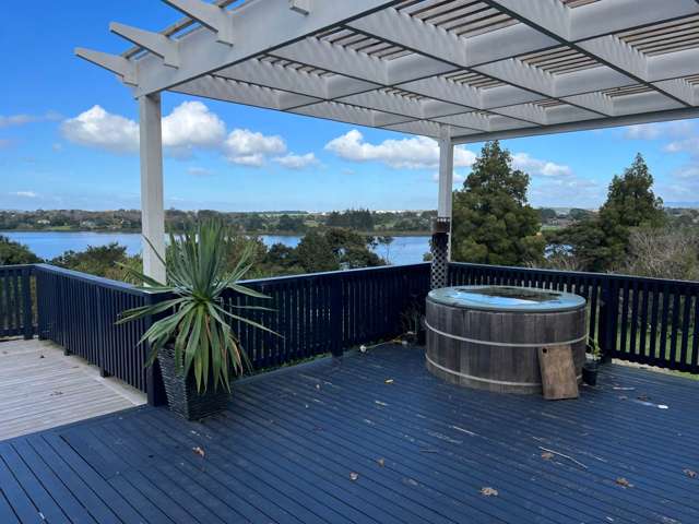 49 James Paige Lane Riverhead_3