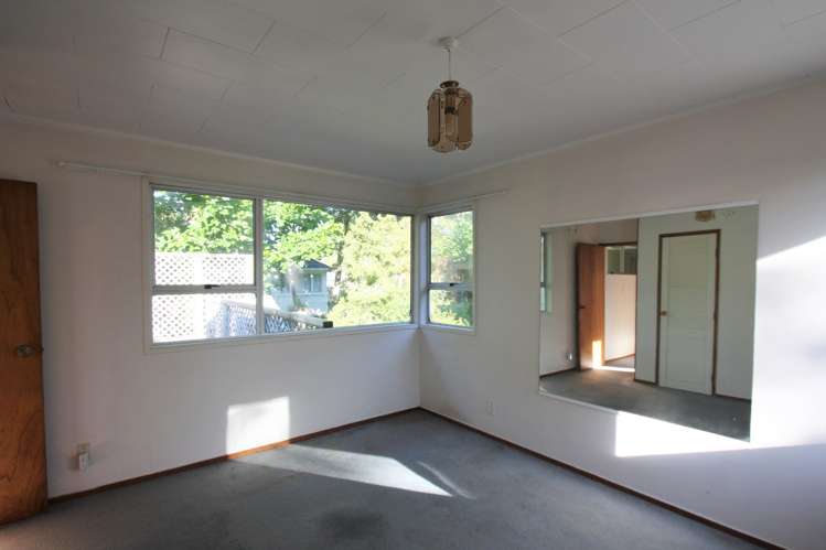 10 Kauri Point Road Laingholm_6