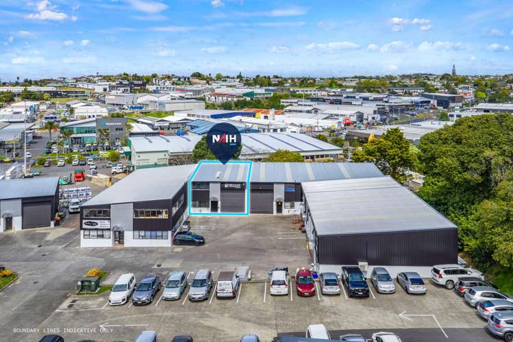 6/61 View Road Wairau Valley_1