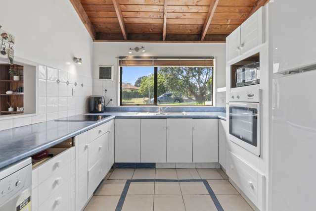 36 Bay Vista Drive Red Beach_4