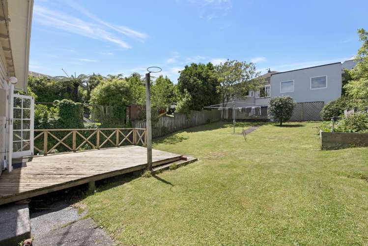 21 Burrows Avenue Karori_22