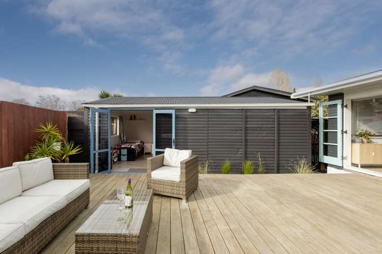 69 Emmett Street Greerton_17