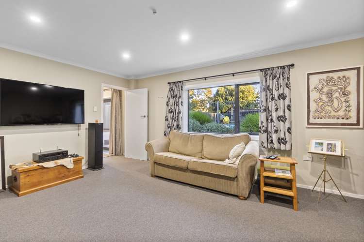 38 Clements Crescent Queenwood_18