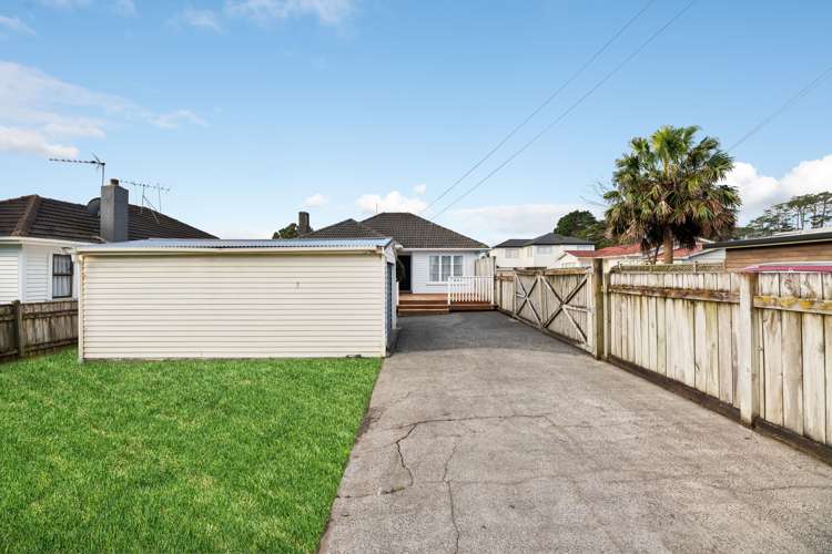 685 Hillsborough Road Mount Roskill_23