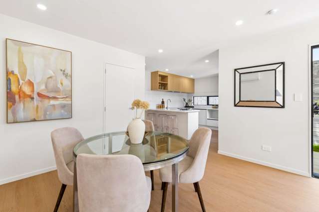 5D La Perouse Street Botany Downs_4