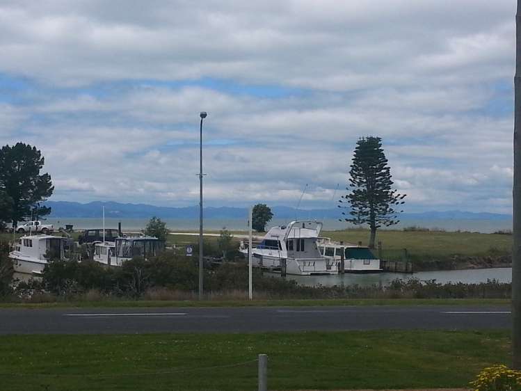 937 East Coast Road Kaiaua_13