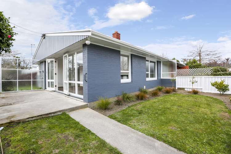 1/64 Bristol Street Saint Albans_7