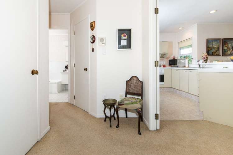 17/10 Gerard Way Saint Johns_6