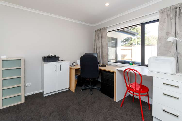 75 Pharazyn Street Feilding_20