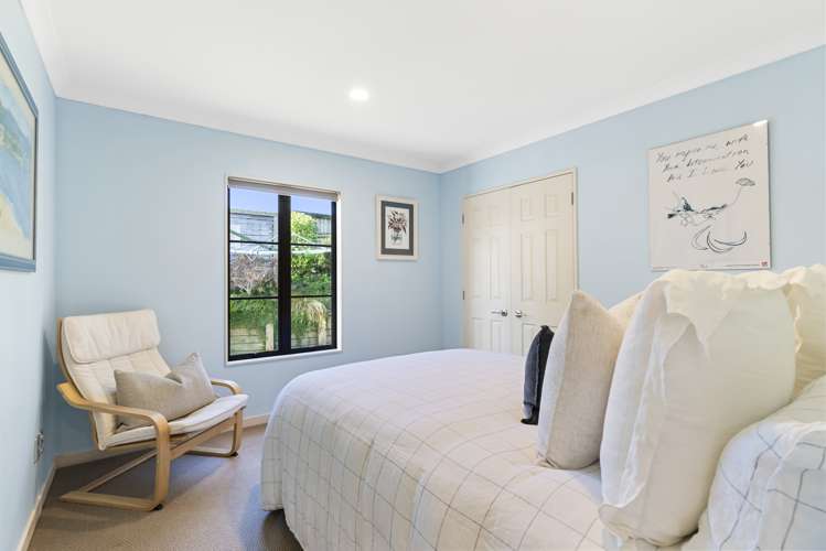 38 Huntington Park Drive Greenhithe_26