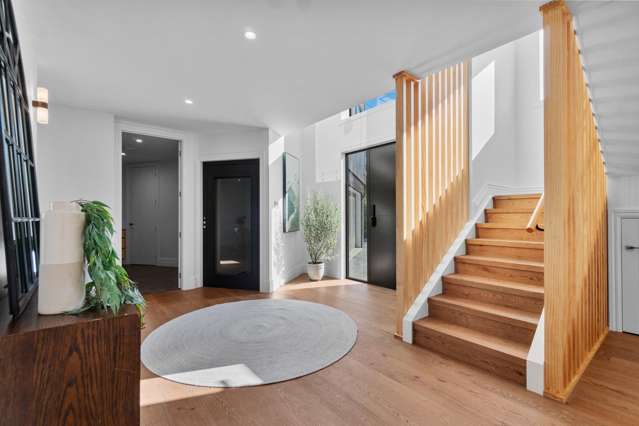 2/21 Eastcliffe Road Castor Bay_1