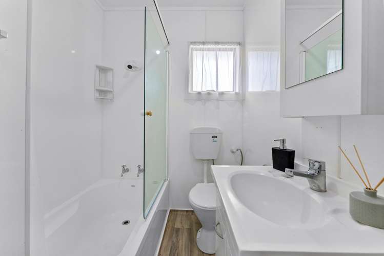 3/13 Earlsworth Road Mangere East_16