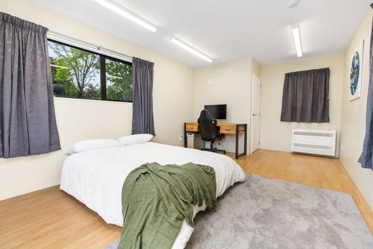 17 Dickson Crescent Hornby_13