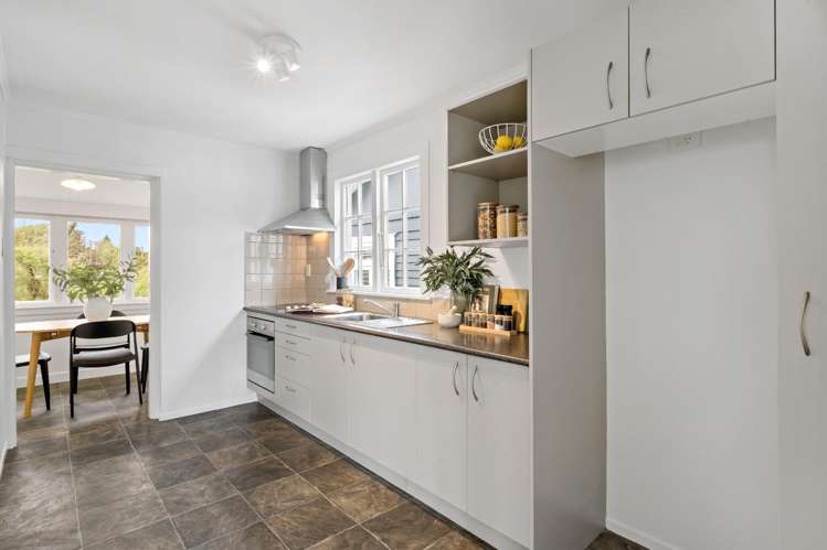 35 Premier Avenue 1768_8