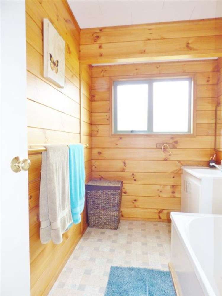 11 Hillcrest Avenue Otorohanga_16