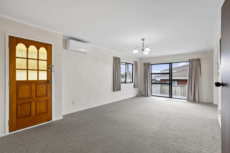 233 Hepburn Road Glendene_21
