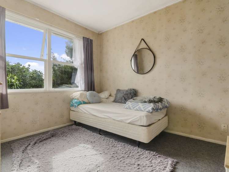 1/6a Boyd Avenue Mangere Bridge_10